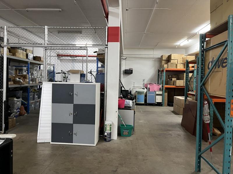 To Let Commercial Property for Rent in Paarden Eiland Western Cape
